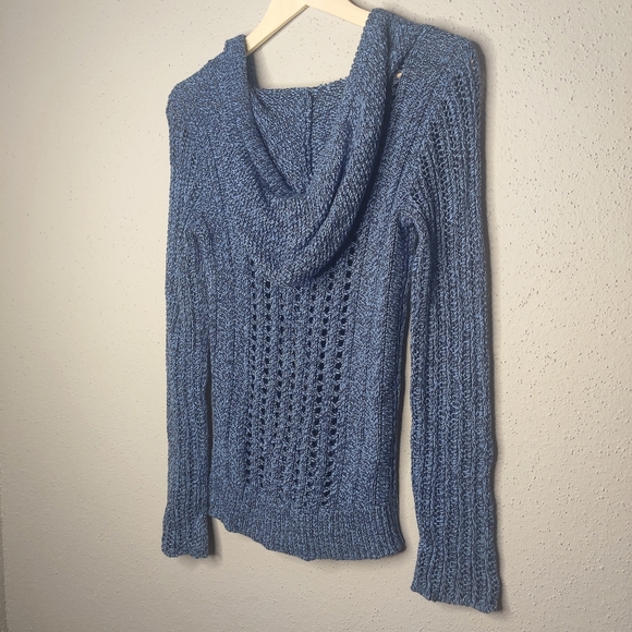 💙 American Eagle Hoodie - Picture 5 of 7